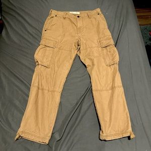 Old Navy Men Cargos 33x30